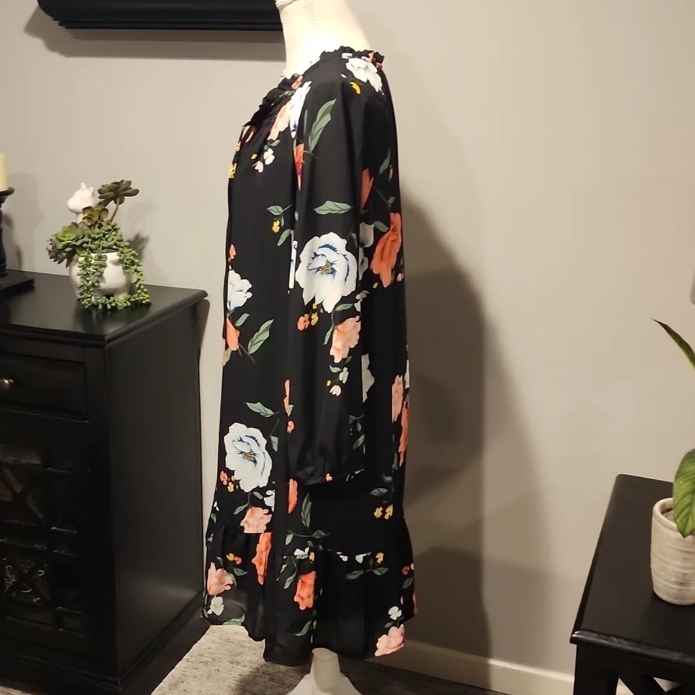 Old Navy floral dress with slip underneath beautiful dress size large - Picture 6 of 10